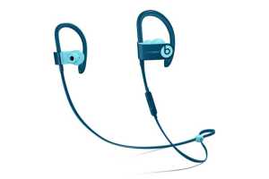 Apple&rsquo;s Powerbeats3 wireless earphones are cheaper than ever and arrive by Christmas