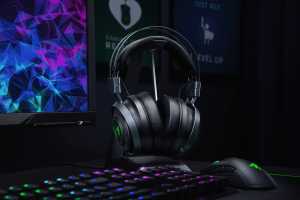Giveaway: Win a pair of Razer Nari Ultimate headphones!
