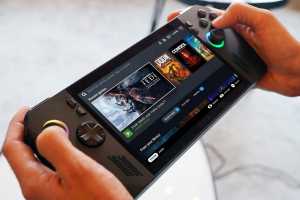 Valve is working on bringing SteamOS to other gaming handhelds