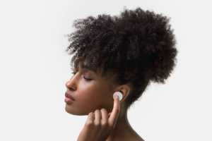 Ears on with Microsoft’s Surface Earbuds: Tapping the cloud for transcription and more